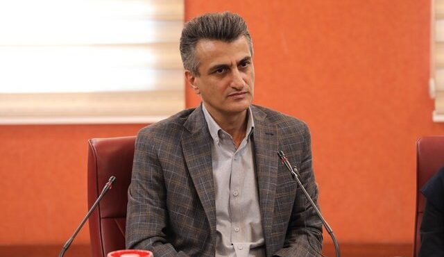 نقش دانش آموزان در حل مخاطرات محیط‌ زیستی را باید آموزش دهیم