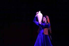 نمایش «دلی دومرول»