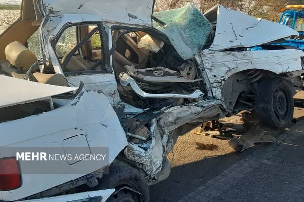 تصادف ۲۰۶ و پژو پارس در ایذه ۶ مصدوم داشت