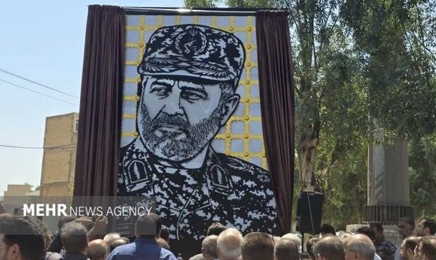 تندیس یادبود سپهبد شهید «غلامعلی رشید» در دزفول رونمایی شد