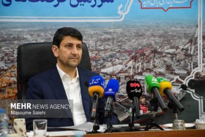 هاشمی بیش از ۱۰۰ مرکز مخابراتی مورد اصابت دشمن قرار گرفت